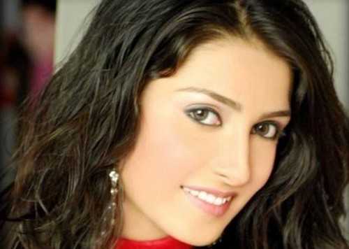 Aiza Khan Most Beautiful Actresses of Pakistan TVs