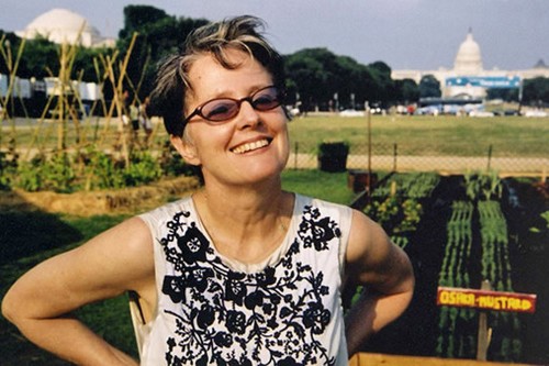 Female chefs Alice Waters