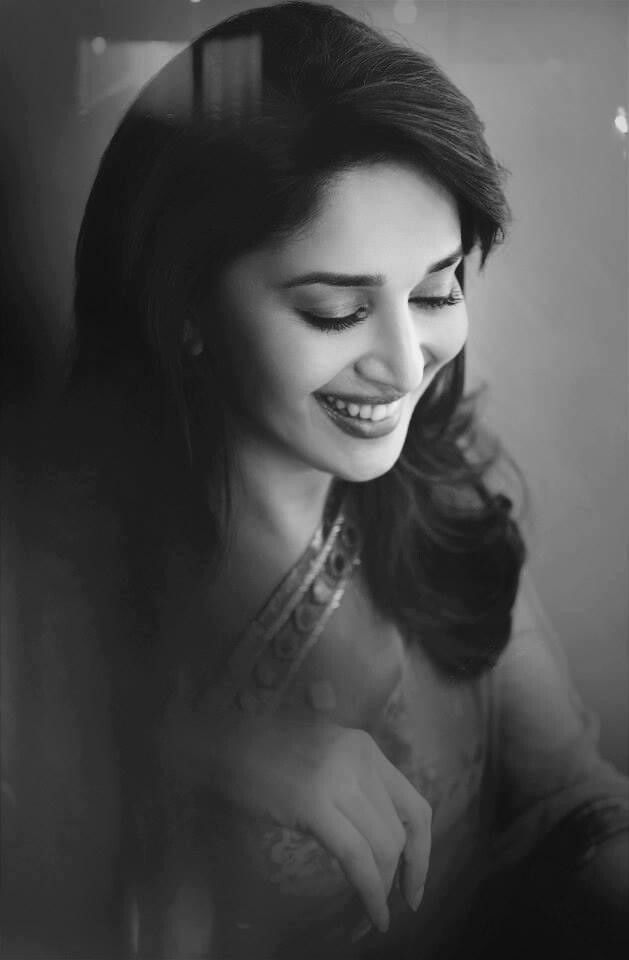 Madhuri Dixit Sexy Smile