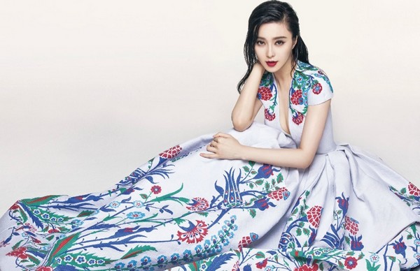 Hottest and Sexiest Asian Actresses