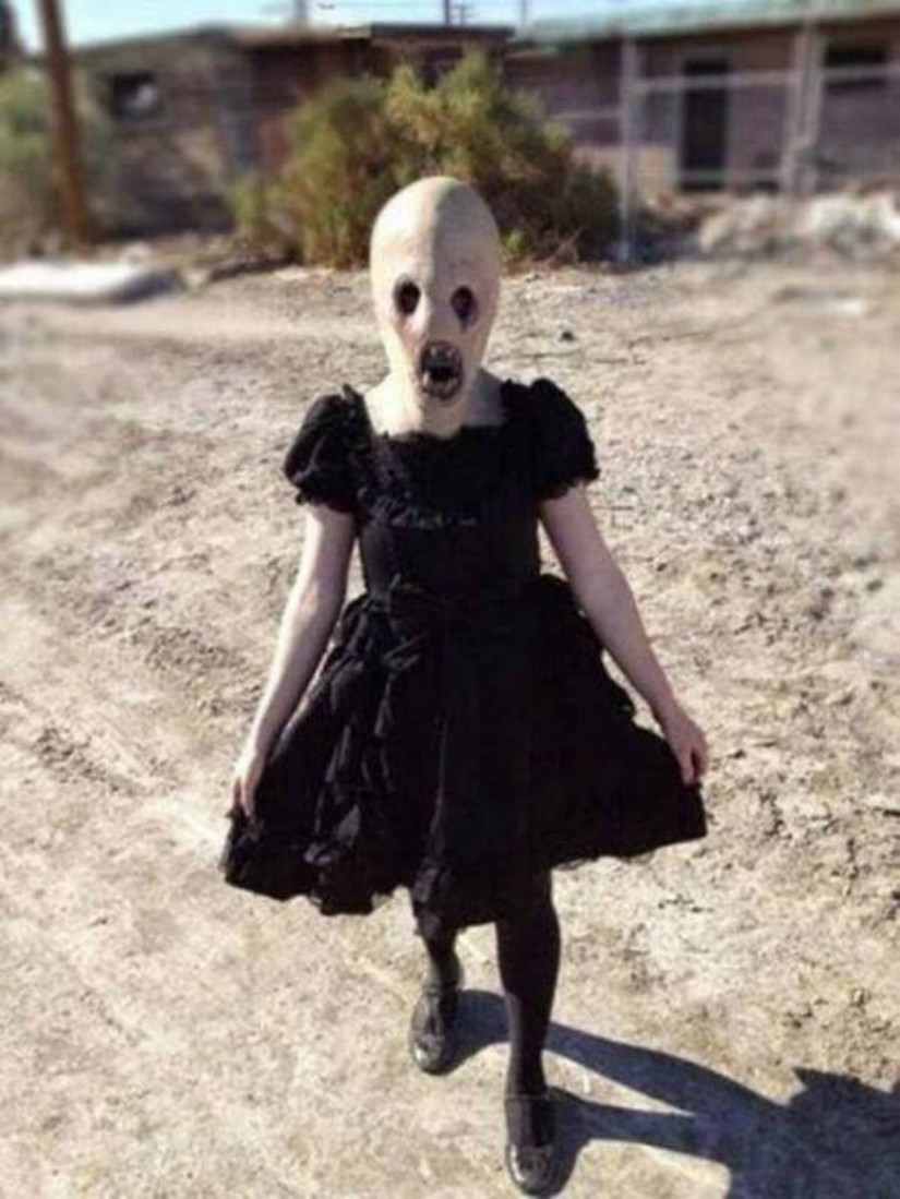 Disturbing Online Photos Disturbing Online Photos