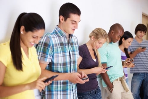 communication technology dependence